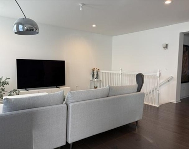 4334 Loon Lane - Photo Thumbnail 2