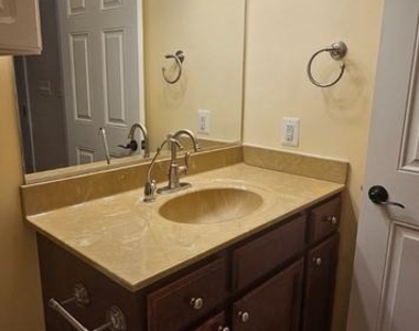 147 Settlers Way - Photo Thumbnail 25