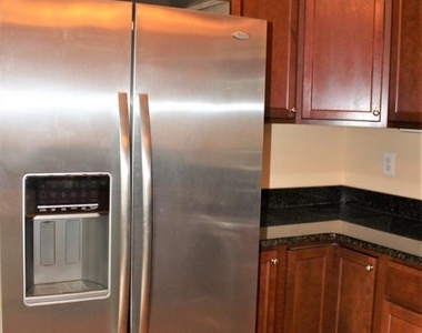 147 Settlers Way - Photo Thumbnail 33