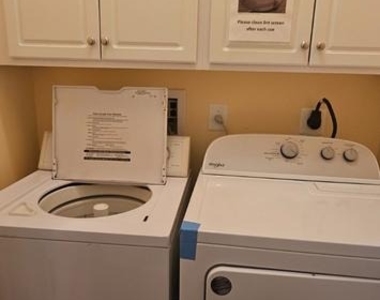 147 Settlers Way - Photo Thumbnail 14