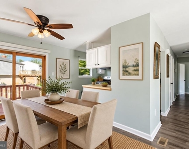 5625 Roundtree Drive - Photo Thumbnail 10