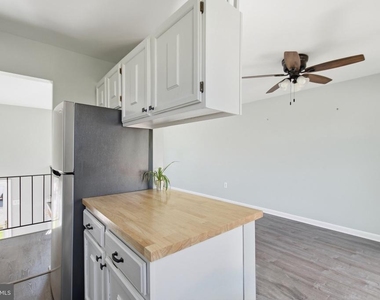 5625 Roundtree Drive - Photo Thumbnail 16