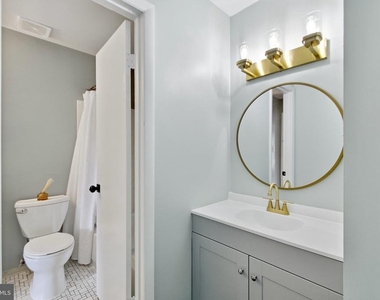 5625 Roundtree Drive - Photo Thumbnail 27
