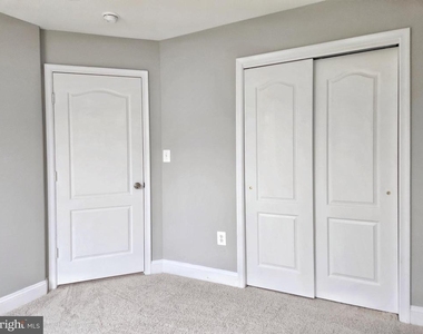 2629 Glenriver Way - Photo Thumbnail 24