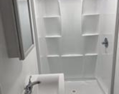 902 W Poplar Road - Photo Thumbnail 44