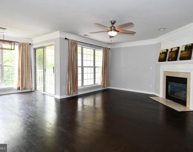 46893 Eaton Terrace - Photo Thumbnail 3