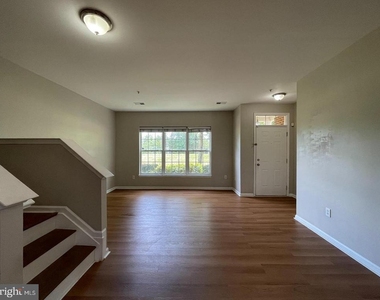 42301 Onyx Terrace - Photo Thumbnail 5