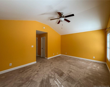 2215 Lakedale Drive - Photo Thumbnail 14