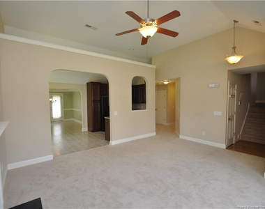 409 Braxman Lane - Photo Thumbnail 3