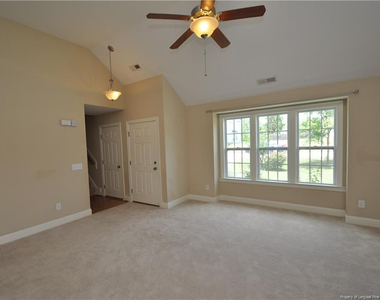 409 Braxman Lane - Photo Thumbnail 11