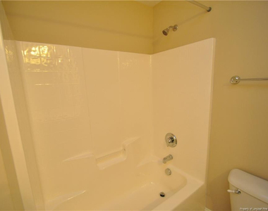 409 Braxman Lane - Photo Thumbnail 13