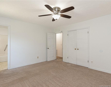 1120 Leslie Drive - Photo Thumbnail 8