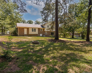 1120 Leslie Drive - Photo Thumbnail 2