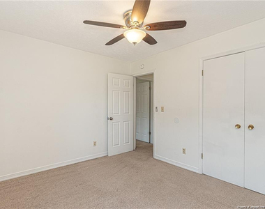 1120 Leslie Drive - Photo Thumbnail 16