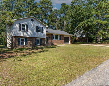 1120 Leslie Drive - Photo Thumbnail 3