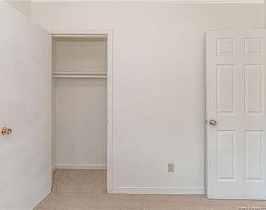 1120 Leslie Drive - Photo Thumbnail 14