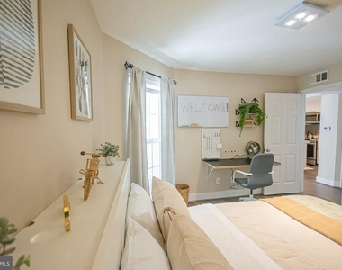 1504 Lincoln Way - Photo Thumbnail 22