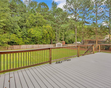 7260 Sandcastle Lane - Photo Thumbnail 25
