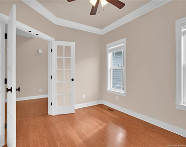 7260 Sandcastle Lane - Photo Thumbnail 3