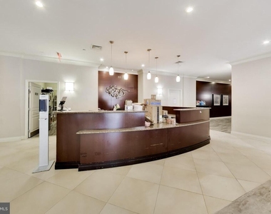 2451 Midtown Avenue - Photo Thumbnail 15