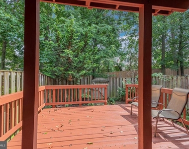 8575 Raglan Road - Photo Thumbnail 28