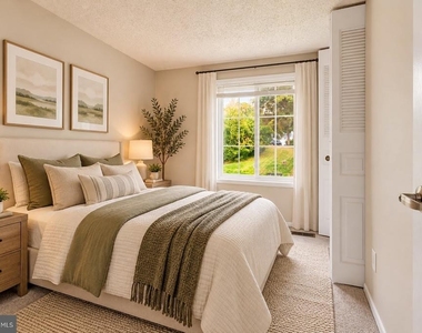 5906 Oak Leather Drive - Photo Thumbnail 13