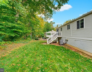 5906 Oak Leather Drive - Photo Thumbnail 32