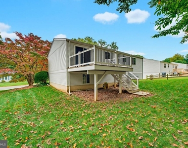 5906 Oak Leather Drive - Photo Thumbnail 35