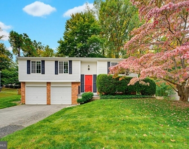 5906 Oak Leather Drive - Photo Thumbnail 29