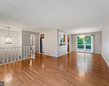 5906 Oak Leather Drive - Photo Thumbnail 5