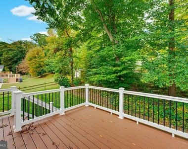 5906 Oak Leather Drive - Photo Thumbnail 38