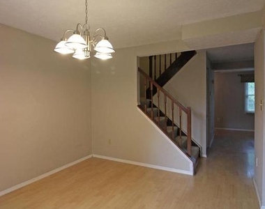 12111 Purple Sage Court - Photo Thumbnail 7
