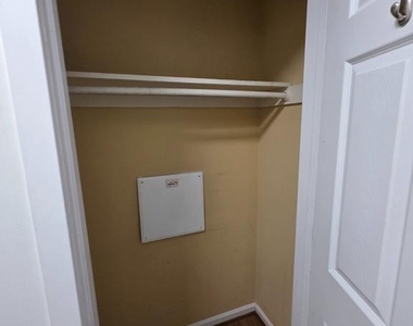 3334 Spring Lane - Photo Thumbnail 16