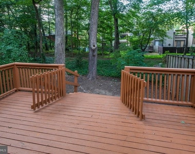 1502 Farsta Court - Photo Thumbnail 54