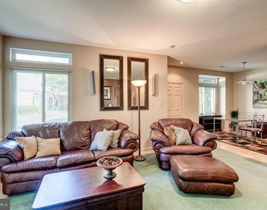 12232 Fort Buffalo Circle - Photo Thumbnail 3
