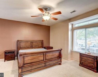 12232 Fort Buffalo Circle - Photo Thumbnail 25