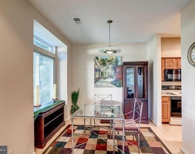 12232 Fort Buffalo Circle - Photo Thumbnail 11
