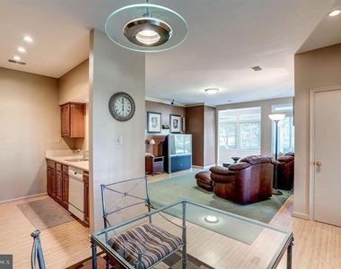 12232 Fort Buffalo Circle - Photo Thumbnail 16