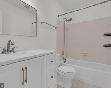 4637 Luxberry Drive - Photo Thumbnail 28