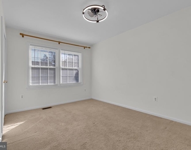 4637 Luxberry Drive - Photo Thumbnail 26