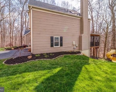 7679 Green Garland Drive - Photo Thumbnail 41