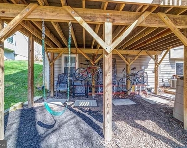 7679 Green Garland Drive - Photo Thumbnail 36