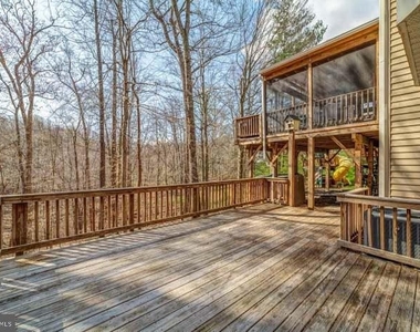 7679 Green Garland Drive - Photo Thumbnail 32