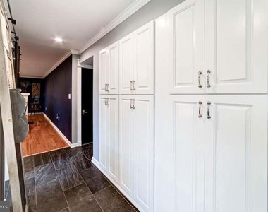 7679 Green Garland Drive - Photo Thumbnail 8