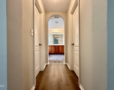 8208 Stone Cellar Drive - Photo Thumbnail 18