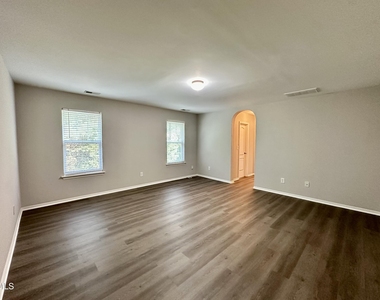 8208 Stone Cellar Drive - Photo Thumbnail 17