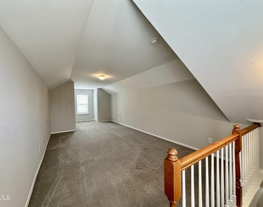8208 Stone Cellar Drive - Photo Thumbnail 28