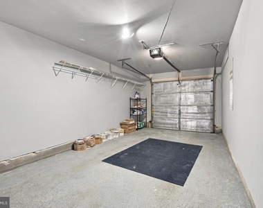 7023 Huntley Run Place - Photo Thumbnail 32