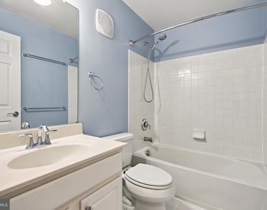 7023 Huntley Run Place - Photo Thumbnail 20