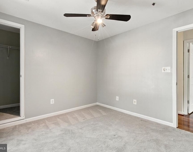 7023 Huntley Run Place - Photo Thumbnail 30